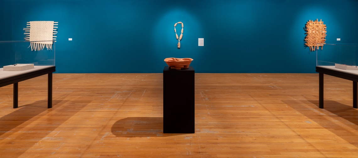 Double Arrows installation photograph by Mel Taing.