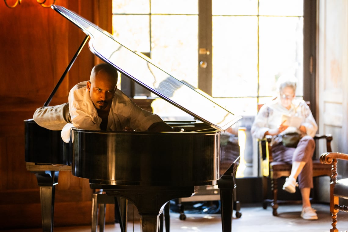 González_Spectral Dances_Baranova-6951.jpg